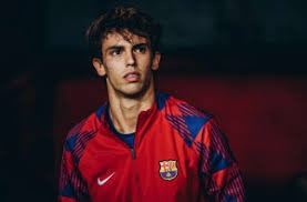 利物浦：一个时代的终结还是新篇章的开始？