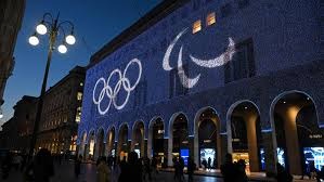 什么是“博彩的道德颗粒度”？解析为何有人认为买彩票高尚而玩扑克卑微。（“博彩的道德颗粒度”究竟指什么？为何有人推崇彩票却贬低扑克）